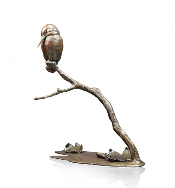 Bronze sculpture of a kingfisher on a branch above some waterlilies