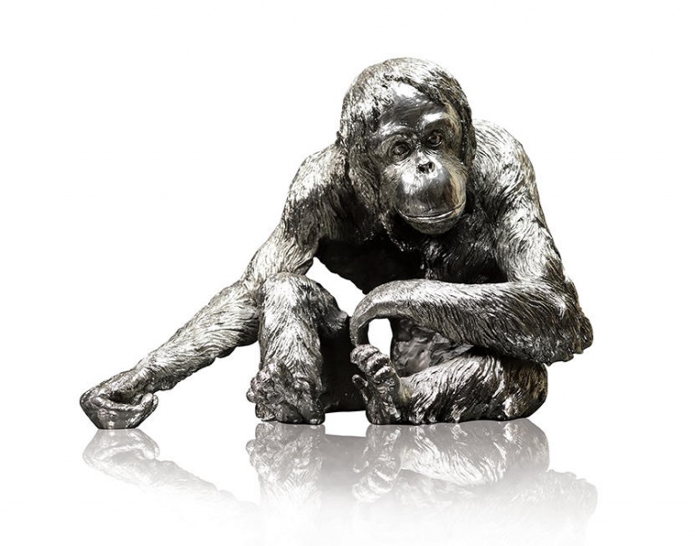 Orangutan Sitting (319NP)