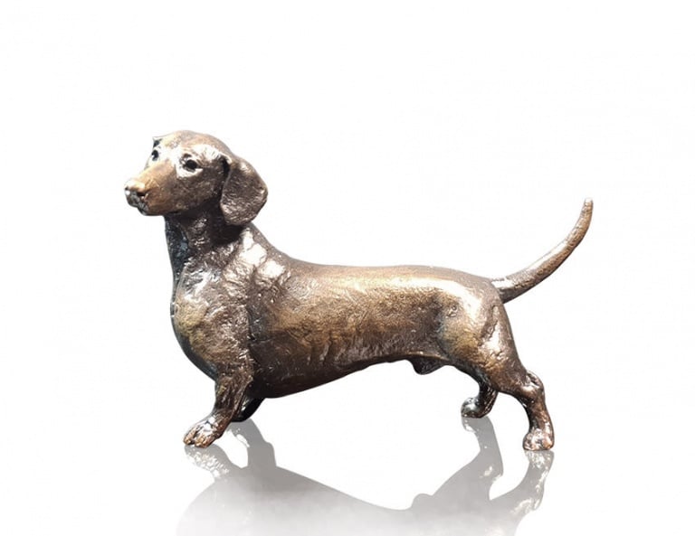 Dachshund (1149) by Michael Simpson