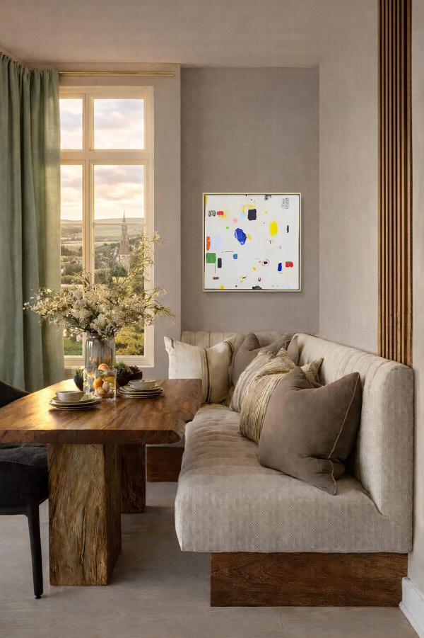 Turning Heads by Manel, original painting, in room