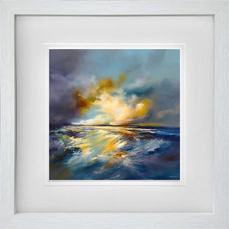 Breaking Light – Miniature