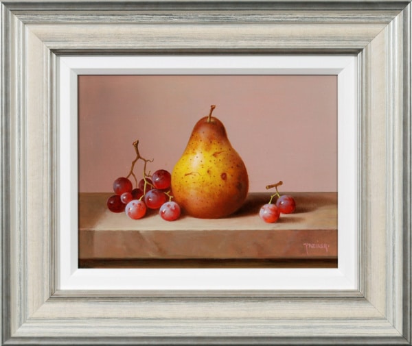 Pear With Grapes
