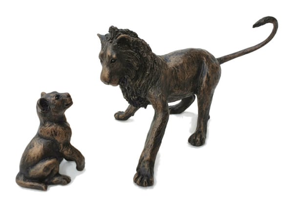 Suzie Marsh – Lion & Cub – sculpture