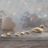 Butler & Peach – Butler & Peach Miniature Duck And Ducklings (2100) – sculpture